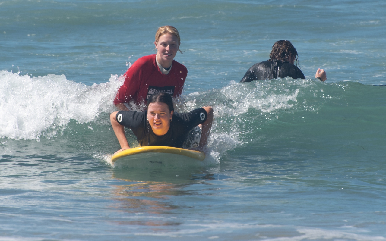 zwemmen spleet verwerken Surfing Private Lesson | Mission Bay Aquatic Center, San Diego, CA